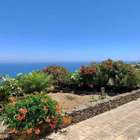 Il Vigneto Sul Mare 別荘 *